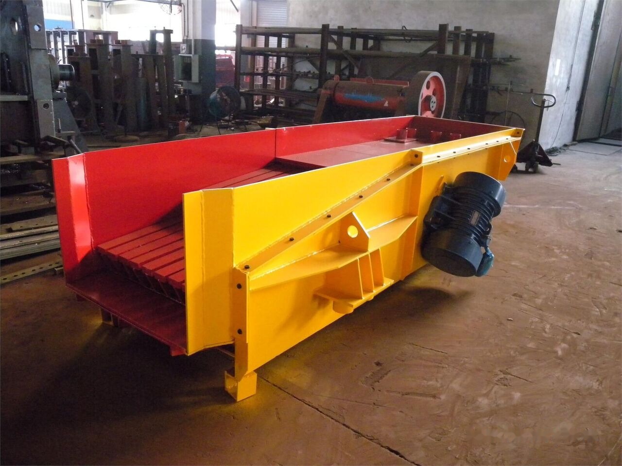 Kinglink GZD490x110 Vibrating Scalping Feeder | Scalper - Горнодобывающая техника: фото 1 Kinglink GZD490x110 Vibrating Scalping Feeder | Scalper - Горнодобывающая техника: фото 1