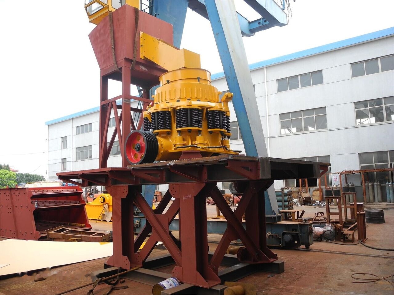 Новый Конусная дробилка Kinglink KLC1000 100TPH Silex Stone Cone Crusher: фото 8