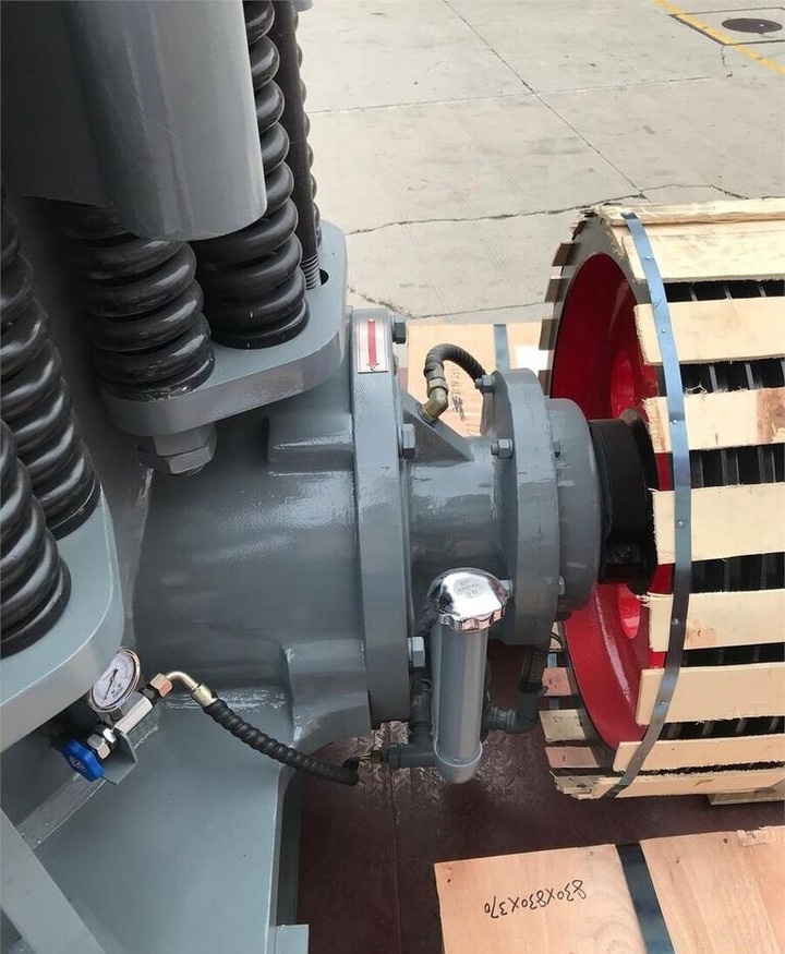 Nordberg 3 FT SYMONS CONE CRUSHER - Конусная дробилка: фото 2 Nordberg 3 FT SYMONS CONE CRUSHER - Конусная дробилка: фото 2