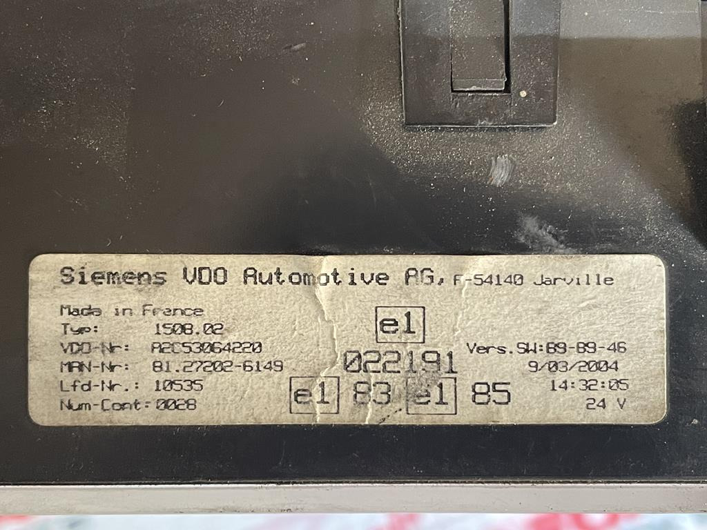 MAN TGA - 81. 27202 - 6149 - Приборная панель для Грузовиков: фото 3 MAN TGA - 81. 27202 - 6149 - Приборная панель для Грузовиков: фото 3