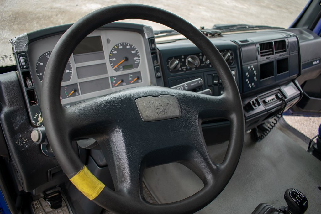 MAN TGA - Приборная панель для Грузовиков: фото 3 MAN TGA - Приборная панель для Грузовиков: фото 3