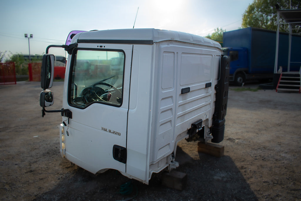MAN TGL 8.220 - Кабина для Грузовиков: фото 4 MAN TGL 8.220 - Кабина для Грузовиков: фото 4