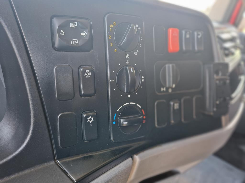 Кабина для Грузовиков MERCEDES-BENZ ATEGO 2 1218: фото 14