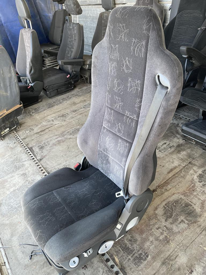 MERCEDES-BENZ ATEGO 3 AIR DRIVER SEAT - Сиденье для Грузовиков: фото 3 MERCEDES-BENZ ATEGO 3 AIR DRIVER SEAT - Сиденье для Грузовиков: фото 3