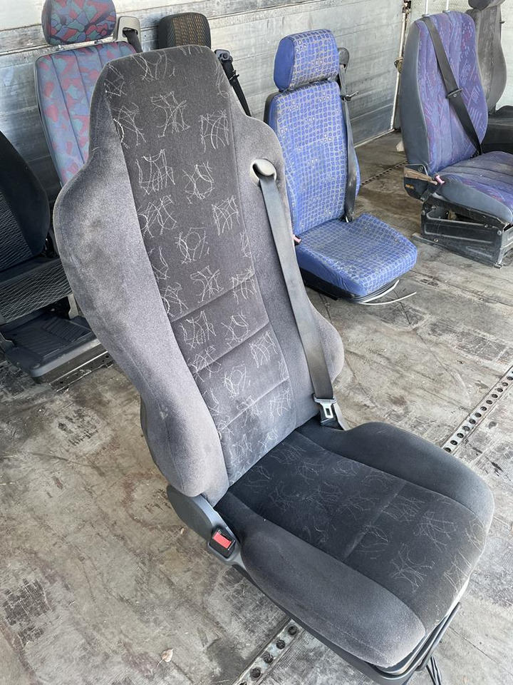 MERCEDES-BENZ ATEGO 3 AIR DRIVER SEAT - Сиденье для Грузовиков: фото 2 MERCEDES-BENZ ATEGO 3 AIR DRIVER SEAT - Сиденье для Грузовиков: фото 2