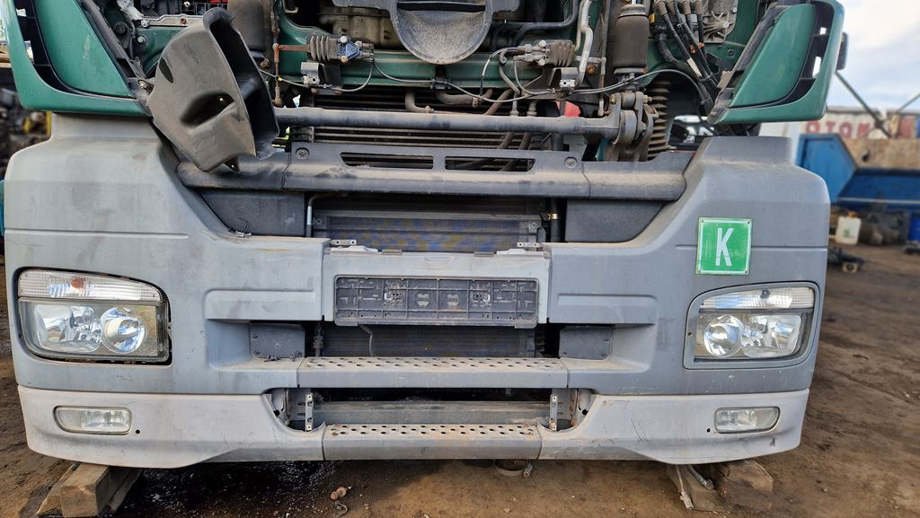 MERCEDES-BENZ AXOR - Бампер для Грузовиков: фото 1 MERCEDES-BENZ AXOR - Бампер для Грузовиков: фото 1