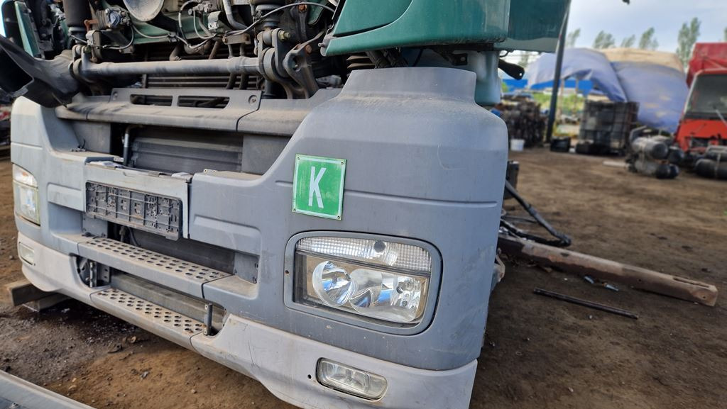 MERCEDES-BENZ AXOR - Бампер для Грузовиков: фото 2 MERCEDES-BENZ AXOR - Бампер для Грузовиков: фото 2