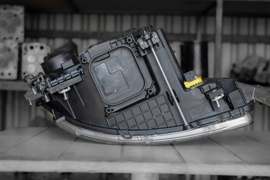 MERCEDES-BENZ FRONT LIGHT ACTROS MPIV EURO VI - DRIVER - Свет/ Освещение для Грузовиков: фото 4 MERCEDES-BENZ FRONT LIGHT ACTROS MPIV EURO VI - DRIVER - Свет/ Освещение для Грузовиков: фото 4