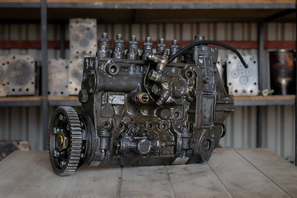 MERCEDES-BENZ OM441 - 330HP - Масляный насос для Грузовиков: фото 1 MERCEDES-BENZ OM441 - 330HP - Масляный насос для Грузовиков: фото 1