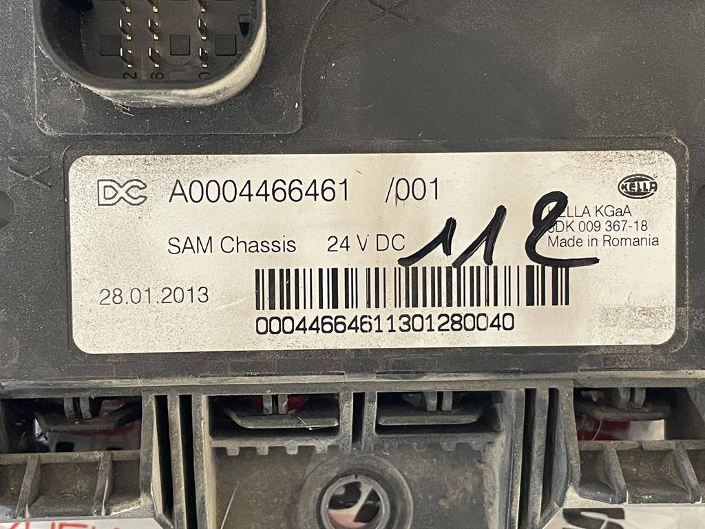 MERCEDES-BENZ SAM FOR ACTROS MP4 - A 000 446 6461 - Предохранитель для Грузовиков: фото 2 MERCEDES-BENZ SAM FOR ACTROS MP4 - A 000 446 6461 - Предохранитель для Грузовиков: фото 2