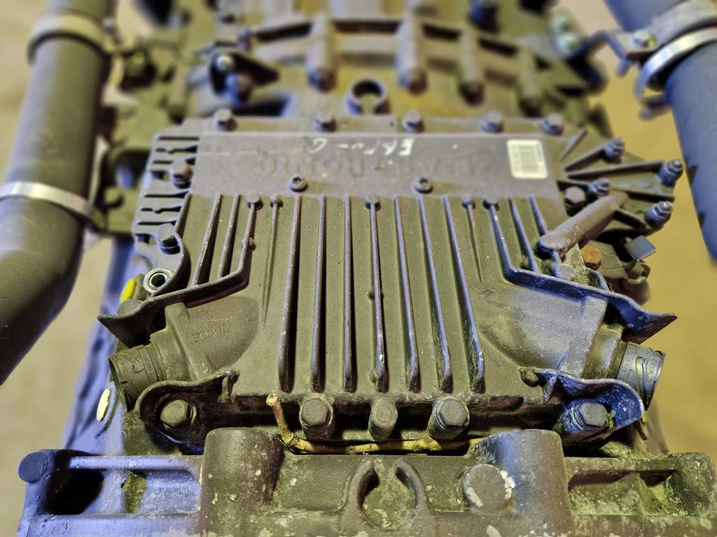 ZF ASTRONIC - 421 355 0120 - Блок управления для Грузовиков: фото 2 ZF ASTRONIC - 421 355 0120 - Блок управления для Грузовиков: фото 2