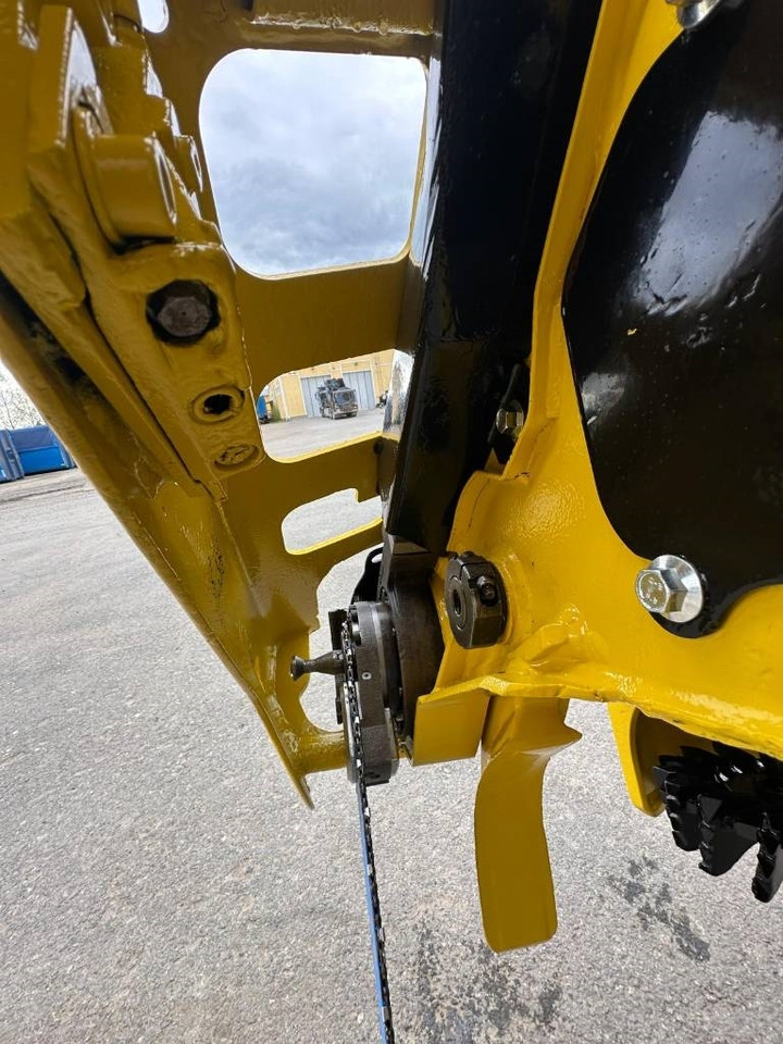 Валочная головка John Deere H 414: фото 15 Валочная головка John Deere H 414: фото 15