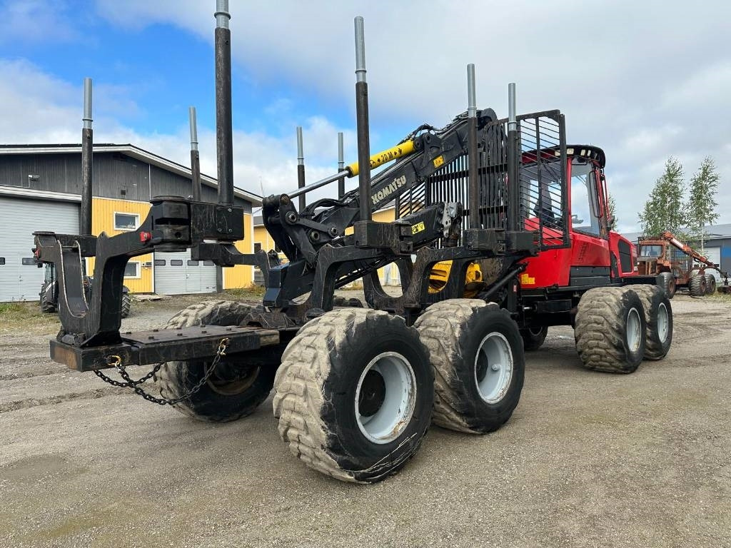 Komatsu 875 - Форвардер: фото 3 Komatsu 875 - Форвардер: фото 3