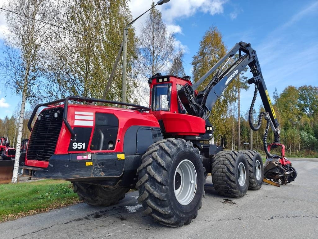 Komatsu 951 - Харвестер: фото 4 Komatsu 951 - Харвестер: фото 4