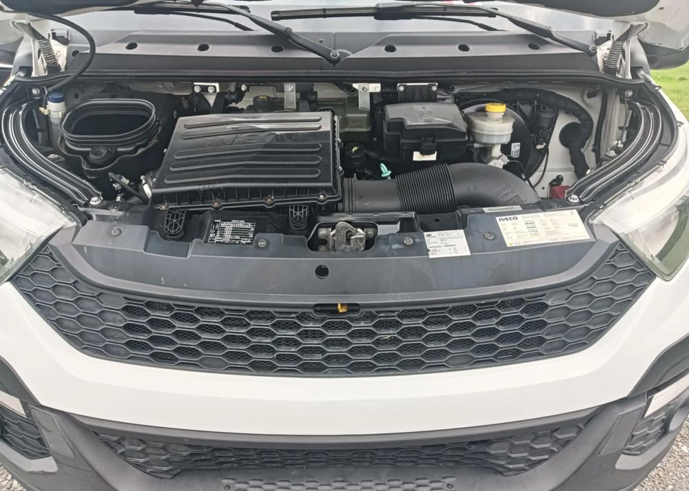 Iveco 35C13, 35C12, 35C14, 35C15 - Малотоннажный самосвал: фото 3 Iveco 35C13, 35C12, 35C14, 35C15 - Малотоннажный самосвал: фото 3