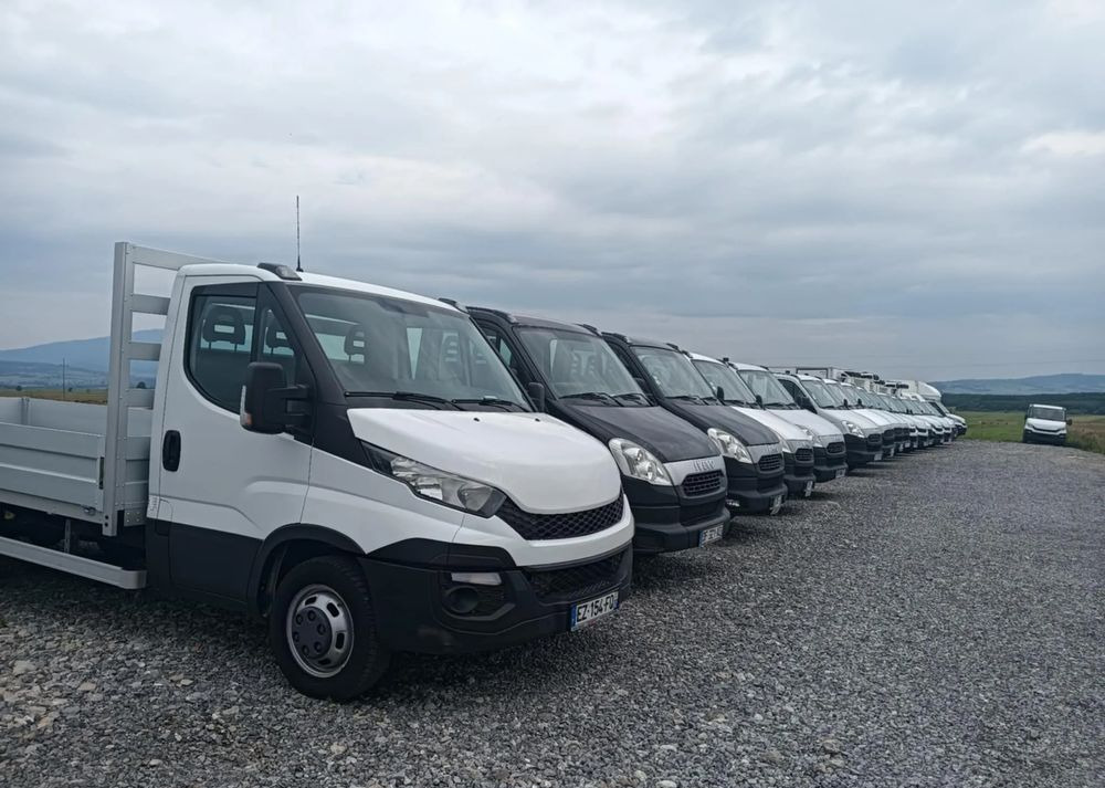 Iveco 35C13, 35C12, 35C14, 35C15 - Малотоннажный самосвал: фото 3 Iveco 35C13, 35C12, 35C14, 35C15 - Малотоннажный самосвал: фото 3