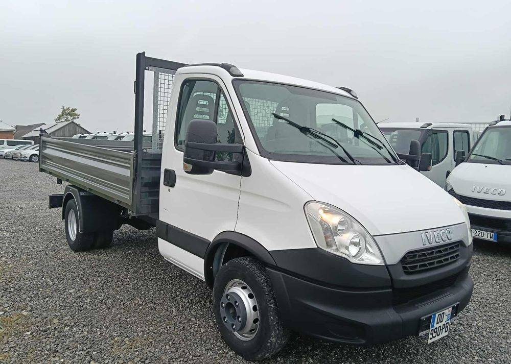 Iveco 35C13, 35C14, 35C15, 35C17, 70C17 - Малотоннажный самосвал: фото 2 Iveco 35C13, 35C14, 35C15, 35C17, 70C17 - Малотоннажный самосвал: фото 2