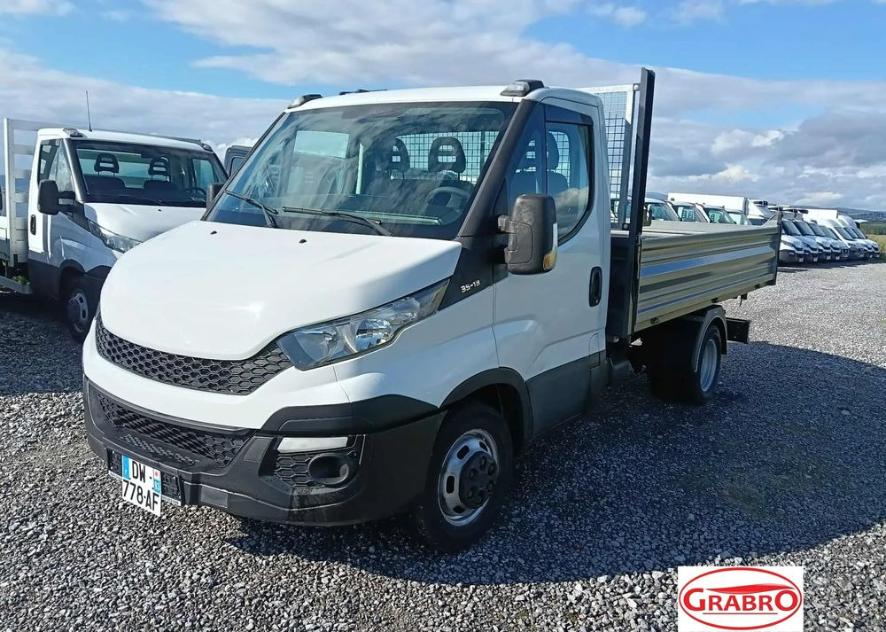 Iveco DAILY 35C13, 35C12, 35C14, 35C15 - Малотоннажный самосвал: фото 1 Iveco DAILY 35C13, 35C12, 35C14, 35C15 - Малотоннажный самосвал: фото 1