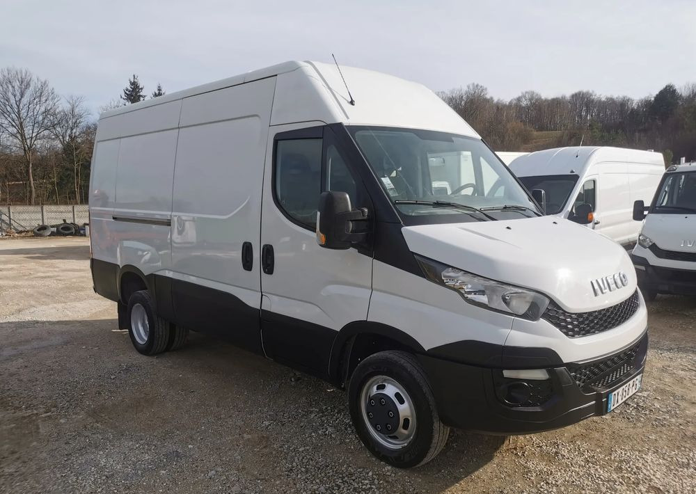 Iveco 35C13 Daily L3H2 bliźniak Klima 2.3-130KM 6-biegów Hak podwójne koła 35-130  L4H2 в лизинг Iveco 35C13 Daily L3H2 bliźniak Klima 2.3-130KM 6-biegów Hak podwójne koła 35-130  L4H2: фото 7