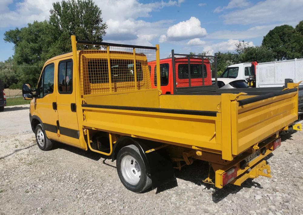 Малотоннажный самосвал Iveco Daily 35C12 Brygadówka wywrotka Dubel hak kiper doka 35C13: фото 14