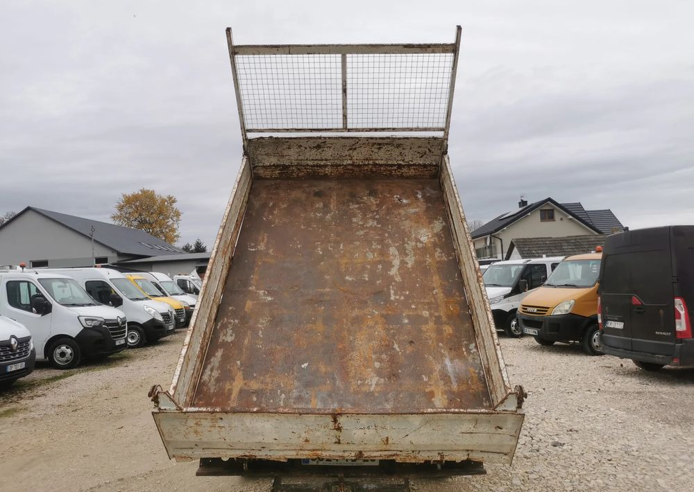 Iveco Daily 35C15 Brygadówka 3.0 - 150KM wywrotka Klimatyzacja Dubel hak kiper doka - Малотоннажный самосвал: фото 4 Iveco Daily 35C15 Brygadówka 3.0 - 150KM wywrotka Klimatyzacja Dubel hak kiper doka - Малотоннажный самосвал: фото 4