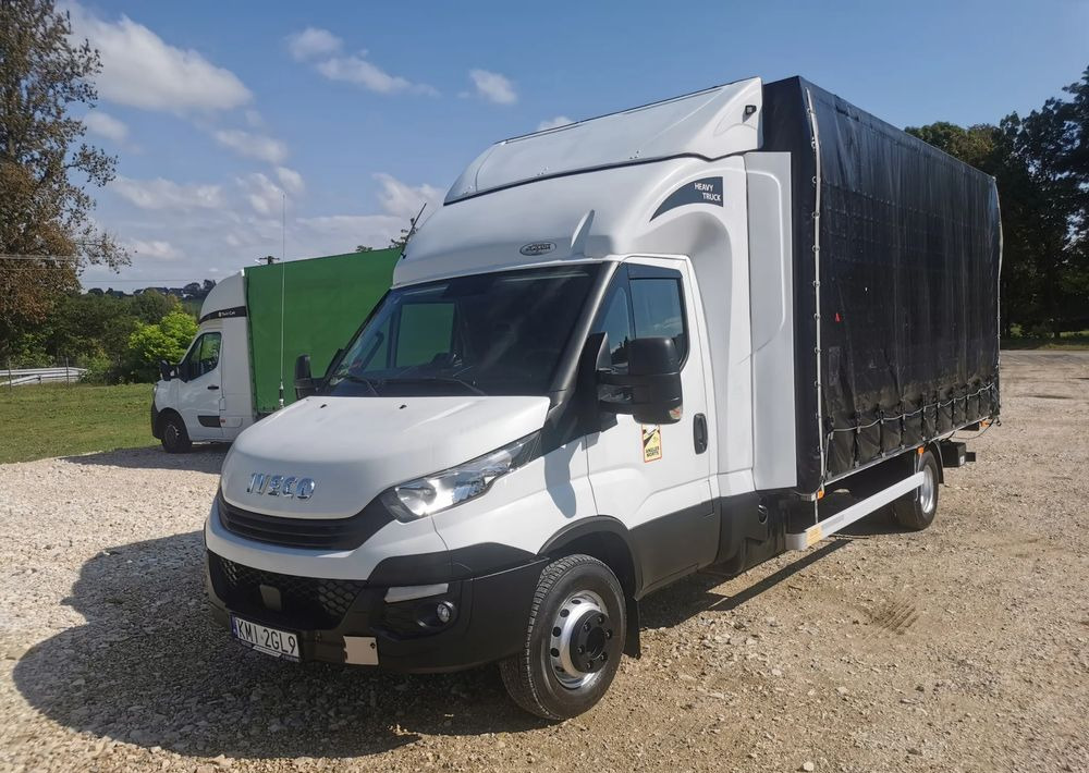 Iveco Daily 70C18 firana Winda 1.000kg Dhollandia wejkama 12pal - Тентованный грузовик: фото 1 Iveco Daily 70C18 firana Winda 1.000kg Dhollandia wejkama 12pal - Тентованный грузовик: фото 1