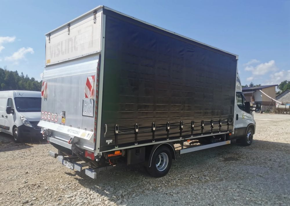 Iveco Daily 70C18 firana Winda 1.000kg Dhollandia wejkama 12pal - Тентованный грузовик: фото 3 Iveco Daily 70C18 firana Winda 1.000kg Dhollandia wejkama 12pal - Тентованный грузовик: фото 3