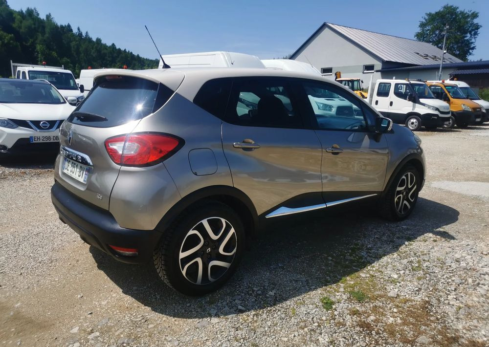 Renault Captur 0.9 Energy TCe Intens - Внедорожник: фото 4 Renault Captur 0.9 Energy TCe Intens - Внедорожник: фото 4