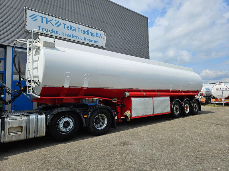 LAG O-3-43 Pt 48.500 L, 6 compartimenten pomp digitale tellers brandstof - Полуприцеп-цистерна: фото 1 LAG O-3-43 Pt 48.500 L, 6 compartimenten pomp digitale tellers brandstof - Полуприцеп-цистерна: фото 1