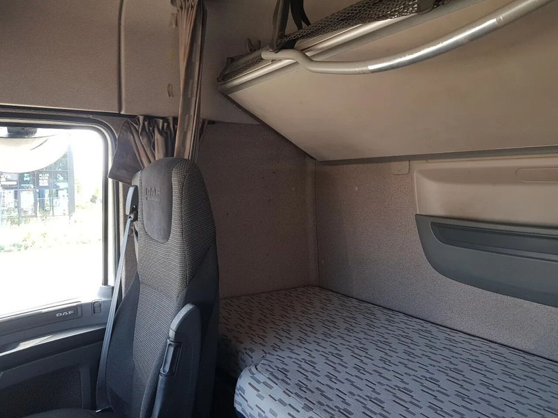 Тягач DAF XF 460 FTP 6x2 Hydraulic Night Airco: фото 15