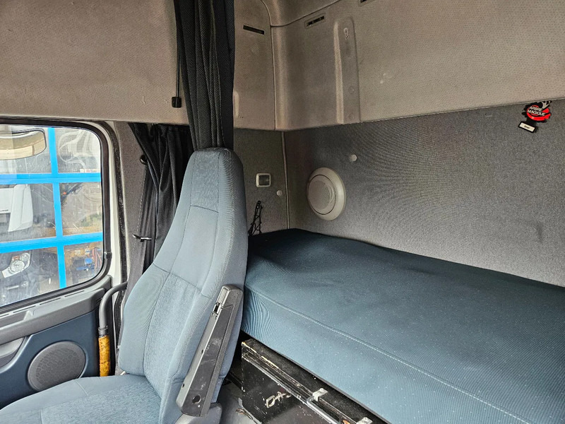 Тягач Volvo FM 410 6x2 ADR Hydraulic: фото 13 Тягач Volvo FM 410 6x2 ADR Hydraulic: фото 13