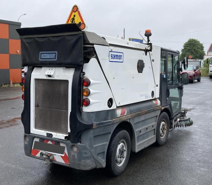 Schmidt Swingo 200 Kehrmaschine Sweeper Ravo Hako - Подметально-уборочная машина: фото 2 Schmidt Swingo 200 Kehrmaschine Sweeper Ravo Hako - Подметально-уборочная машина: фото 2