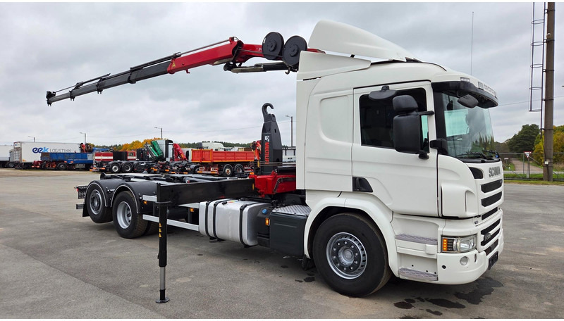 Scania P370 6X2*4 HMF 1730 - Крюковой мультилифт, Автоманипулятор: фото 2 Scania P370 6X2*4 HMF 1730 - Крюковой мультилифт, Автоманипулятор: фото 2