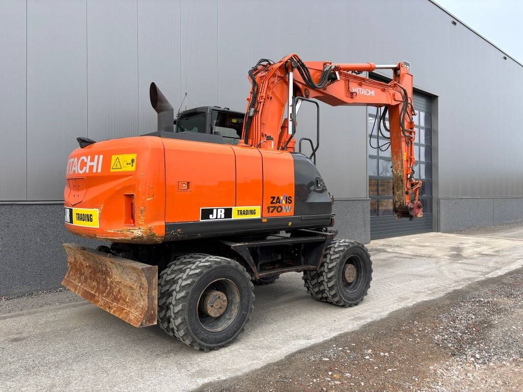 Hitachi ZX 170 W-5 B (low hours/new tires) - Колёсный экскаватор: фото 5 Hitachi ZX 170 W-5 B (low hours/new tires) - Колёсный экскаватор: фото 5