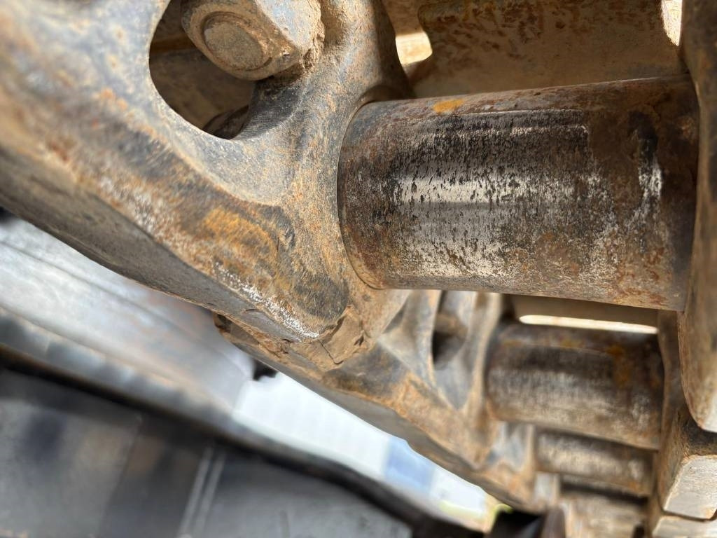 Гусеничный экскаватор Hitachi ZX 490 LC H-6: фото 29