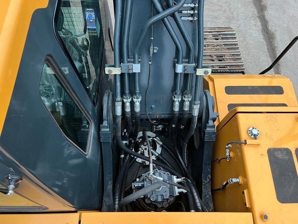 Новый Гусеничный экскаватор Hyundai R 210: фото 22