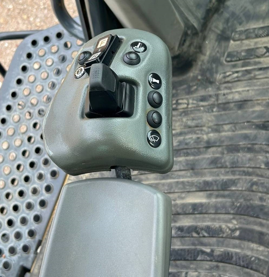 Колёсный погрузчик Komatsu WA 475-10E0: фото 12