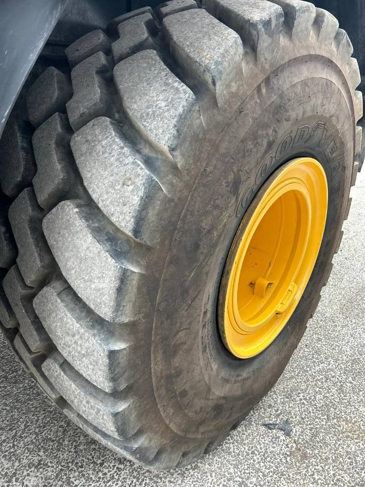 Колёсный погрузчик Komatsu WA 475-10E0: фото 30