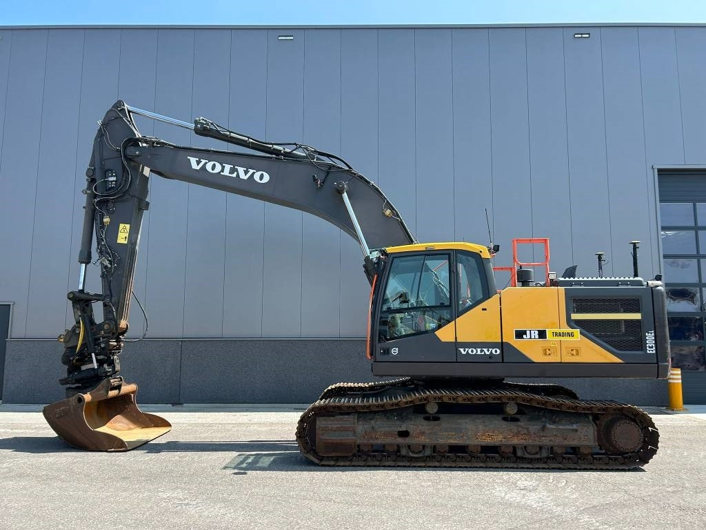 Volvo EC 300 EL TOPCON GPS / Roto / 2 Buckets - Гусеничный экскаватор: фото 1 Volvo EC 300 EL TOPCON GPS / Roto / 2 Buckets - Гусеничный экскаватор: фото 1