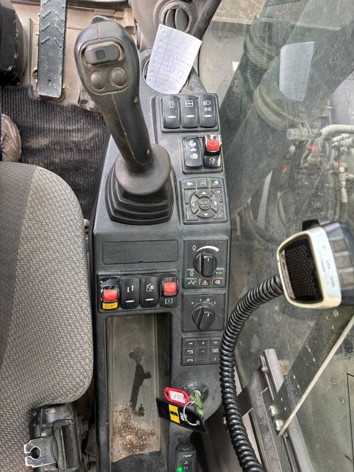 Колёсный экскаватор Volvo EWR 150 E: фото 14 Колёсный экскаватор Volvo EWR 150 E: фото 14