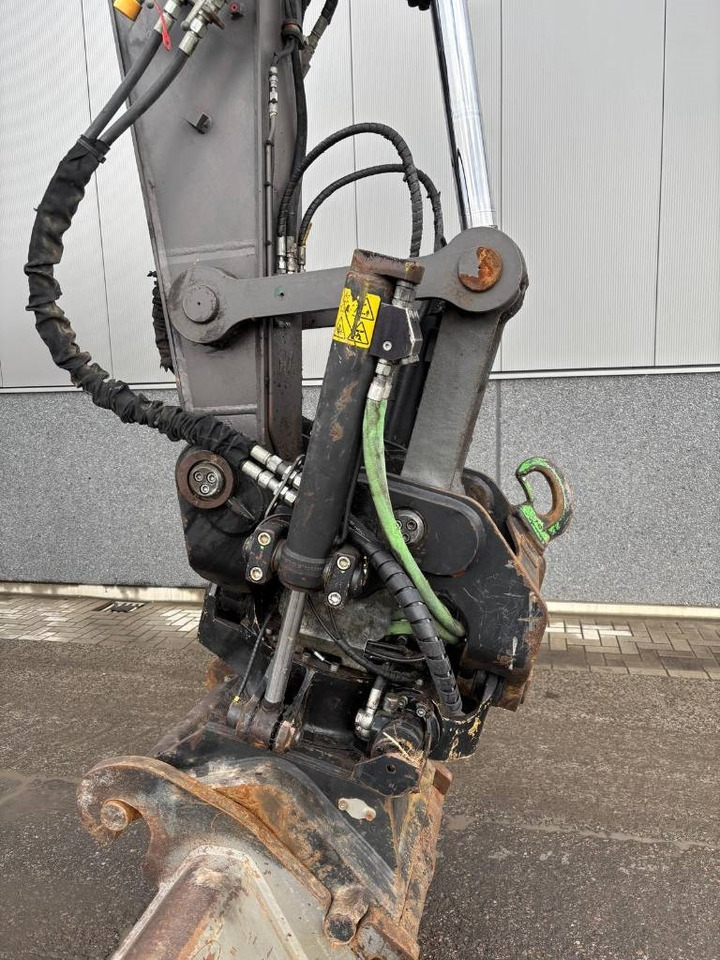 Колёсный экскаватор Volvo EWR 150 E: фото 15 Колёсный экскаватор Volvo EWR 150 E: фото 15