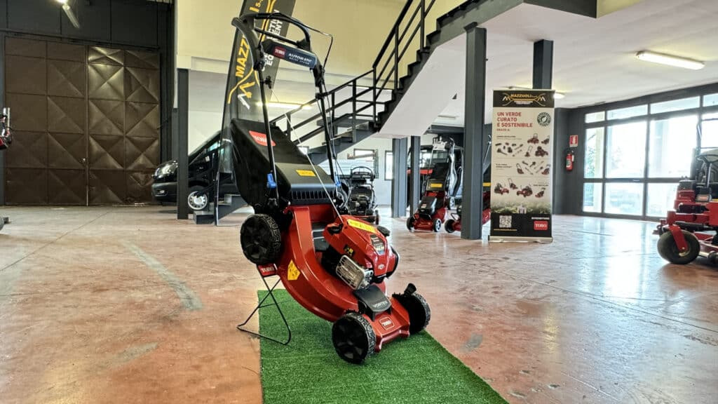 Toro – Tosaerba Super Recycler™ C53AST da 53 cm con SmartStow® 21693 - Газонокосилка: фото 2 Toro – Tosaerba Super Recycler™ C53AST da 53 cm con SmartStow® 21693 - Газонокосилка: фото 2