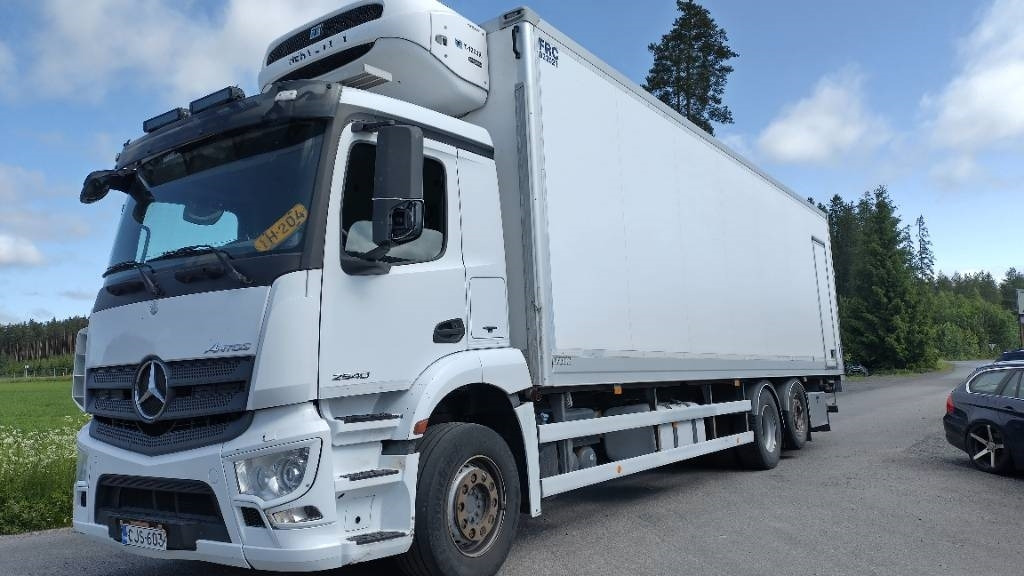Mercedes-Benz Antos 2540 9,5m kylmäkori,Frc 2027 - Рефрижератор: фото 1 Mercedes-Benz Antos 2540 9,5m kylmäkori,Frc 2027 - Рефрижератор: фото 1
