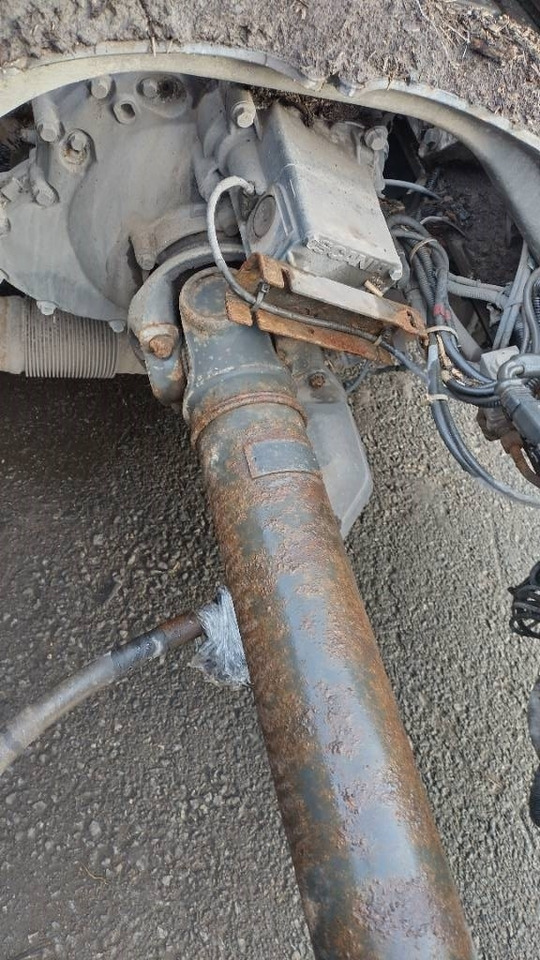 Scania R580 8x2 täysilma alusta,8m runko - Грузовик-шасси: фото 5 Scania R580 8x2 täysilma alusta,8m runko - Грузовик-шасси: фото 5