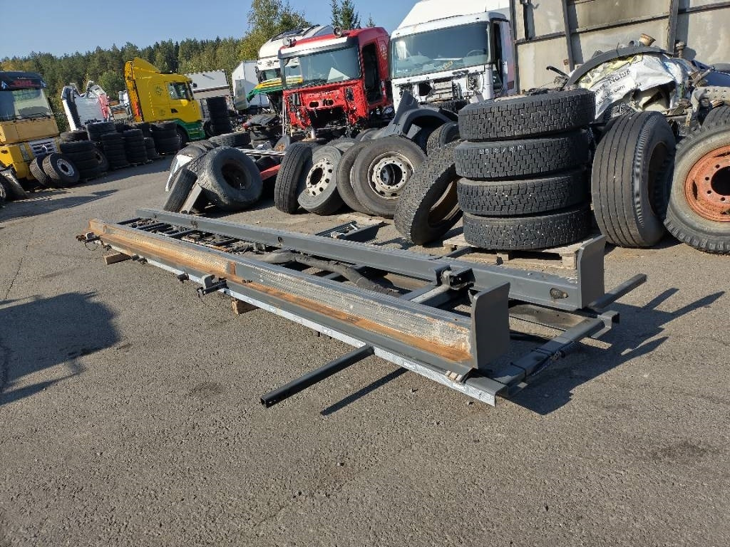 Piako Konttilaite+ pl nostin - Сменный кузов/ Контейнер: фото 3 Piako Konttilaite+ pl nostin - Сменный кузов/ Контейнер: фото 3