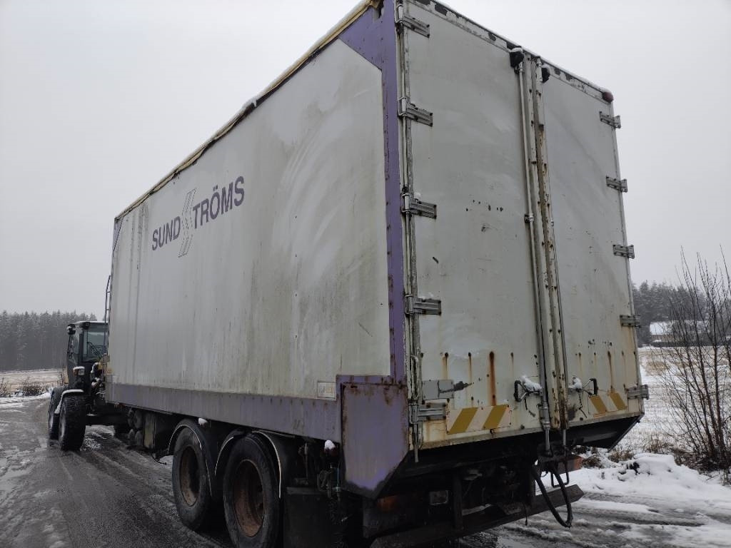 Toplift Scania Ketjupurku kärry värkki - Сельскохозяйственный прицеп: фото 1 Toplift Scania Ketjupurku kärry värkki - Сельскохозяйственный прицеп: фото 1