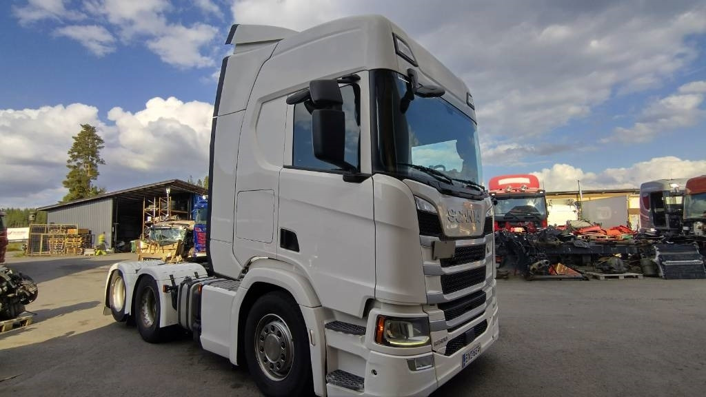 Scania R500 6x2 vetoauto, ilmajouset - Тягач: фото 2 Scania R500 6x2 vetoauto, ilmajouset - Тягач: фото 2
