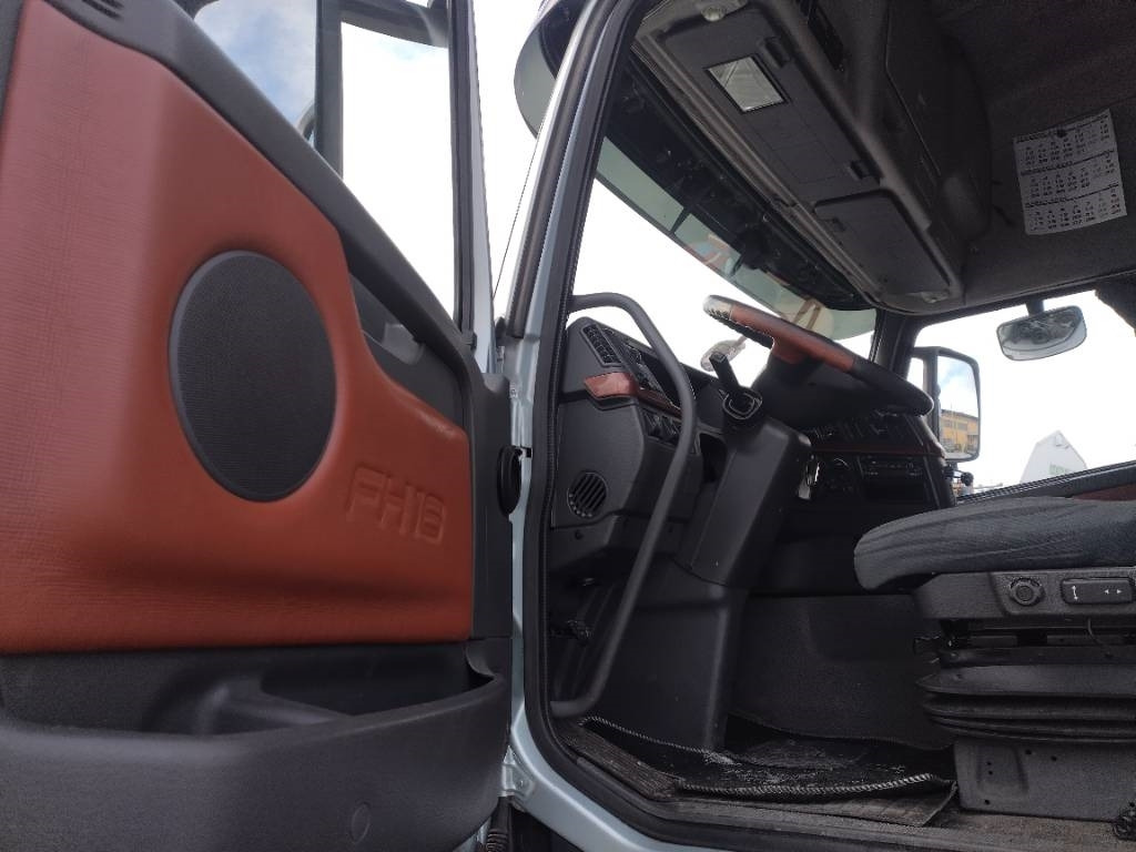 Тягач Volvo FH16 660 4x2 vetoauto: фото 6