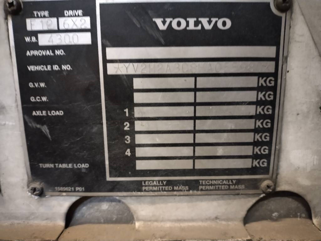 Портальный бункеровоз Volvo F12 6x2 ketjulaitteilla, Museointiin: фото 6