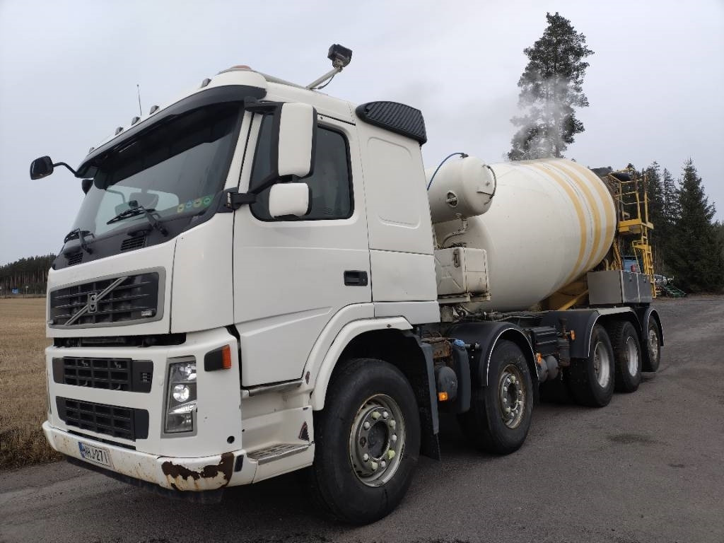 Volvo FM13 10*4 betoniauto,ränni - Автобетоносмеситель: фото 1 Volvo FM13 10*4 betoniauto,ränni - Автобетоносмеситель: фото 1